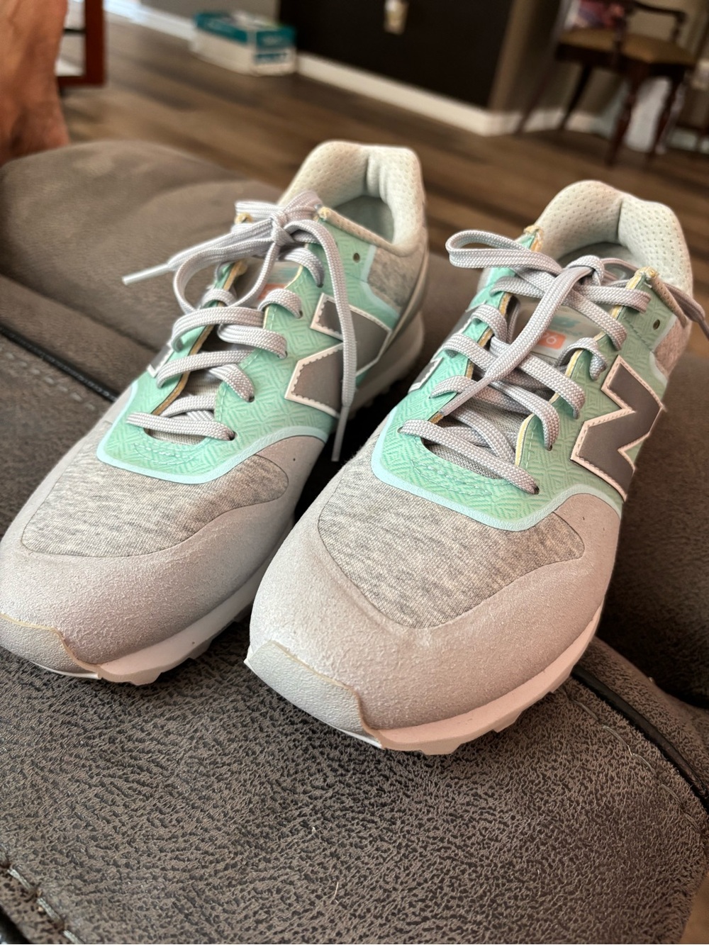 New Balance Women's Light Gray and Mint Running Sneakers size 6